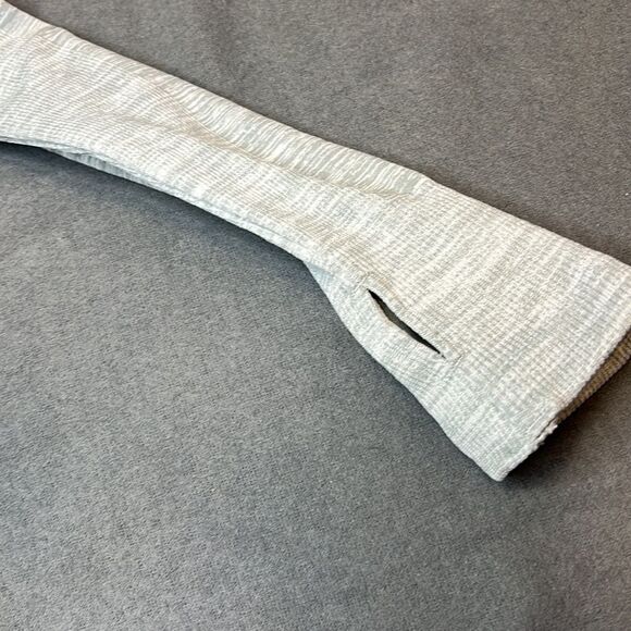 SoHo Sport Women’s Grey Zip up Hoodie Size Medium - Picture 7 of 7